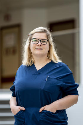 Dr. Anette Van Lierde