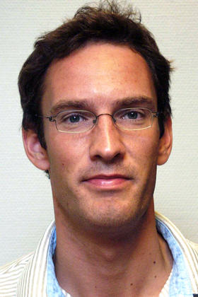Dr. Dimitri Dylst
