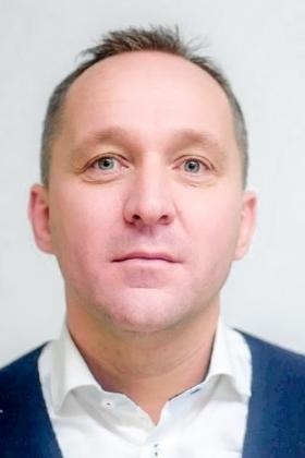 Dr. Enrico Neven