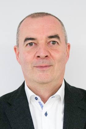 Dr. Frans Indesteege
