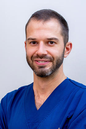 Dr. Imré Van Herreweghe