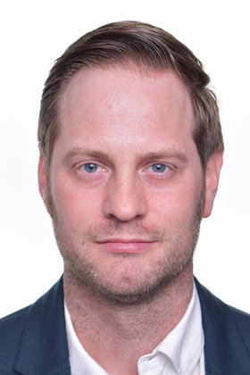 Dr. Maarten Bulterys