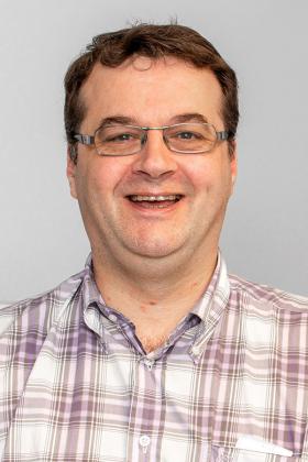 Dr. Philip Remans