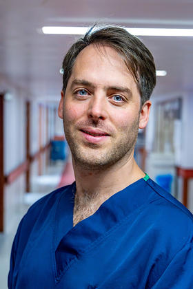 Dr. Riccardo Leto