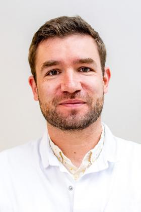 Dr. Rik Houben