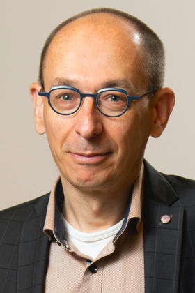 Dr. Wim Bouckaert