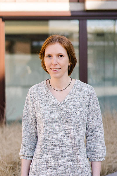 Dr. Carmen Kerkhofs
