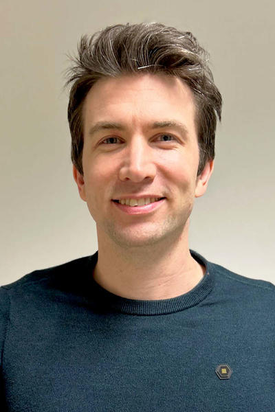Dr. Kobe Reynders