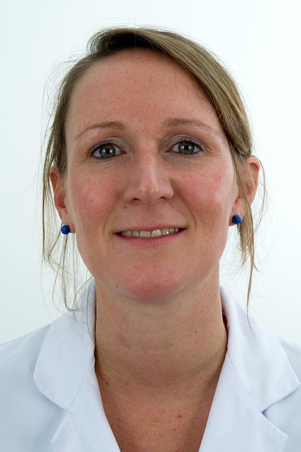 Dr. Charlotte Bevernage