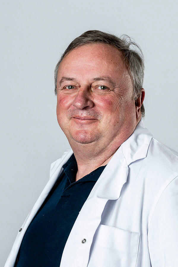 Dr. Hans Van Boven