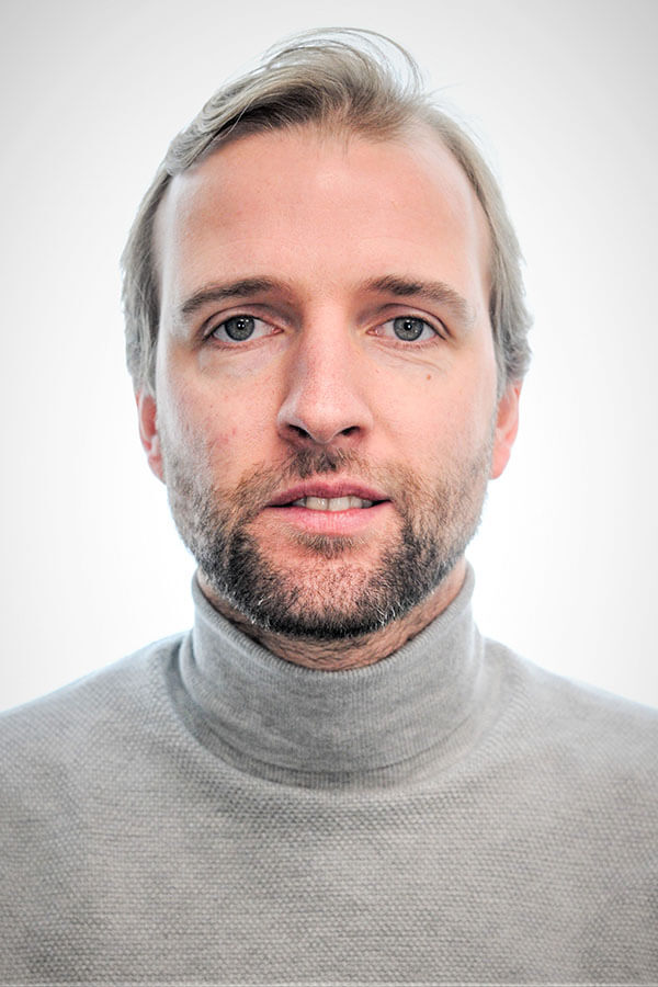 Dr. Olivier Beckers